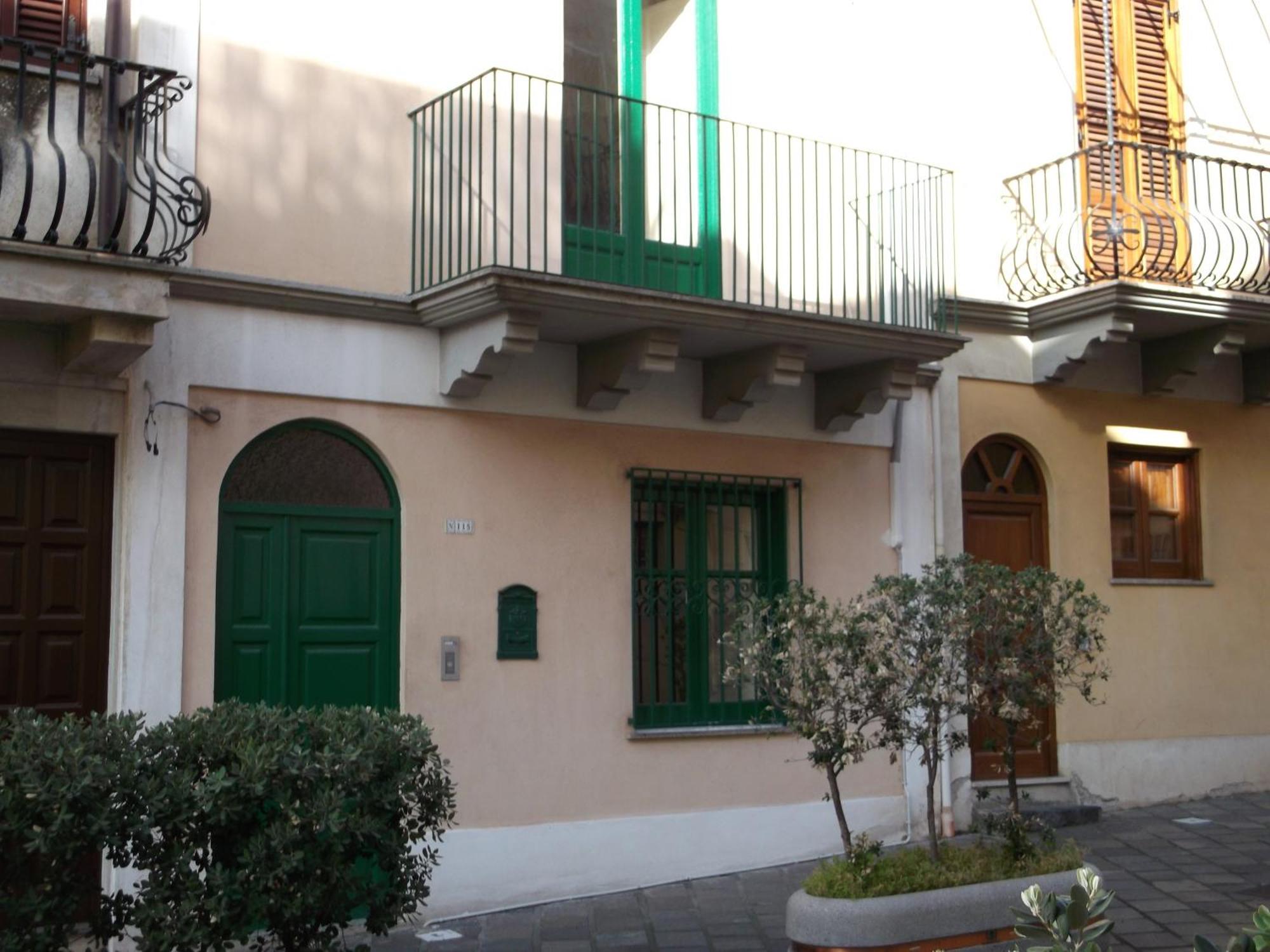 Centrostoricolipari Villa Bagian luar foto